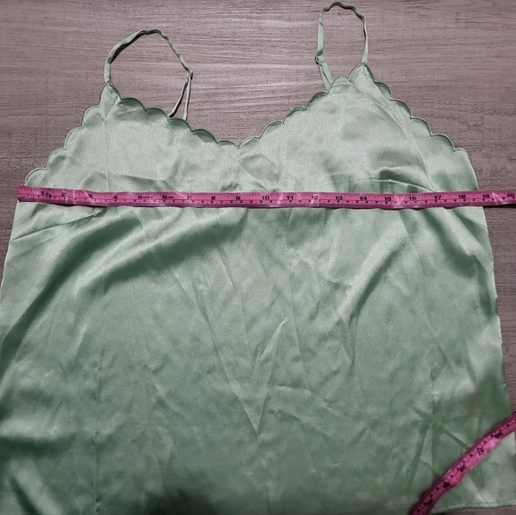 TOPSHOP Mint Green Flowy Tank Top. Size 8 US - Picture 3 of 6